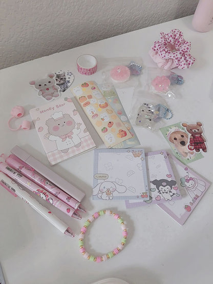 THE MYSTERY SCOOP BUNDLE! 🧁 (6-8 items)